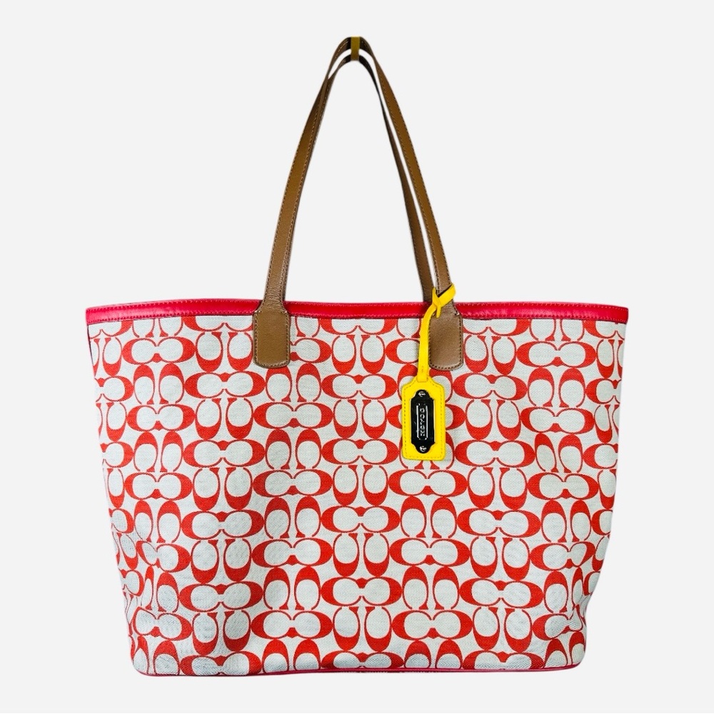 COACH Legacy Weekend Signature Tote EUC